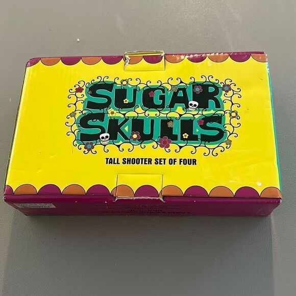 Skull Tall Shooters Glass Set - Picture 2 of 2